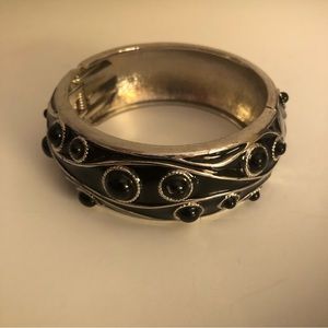 3/$20 Black & Silver Bracelet EUC